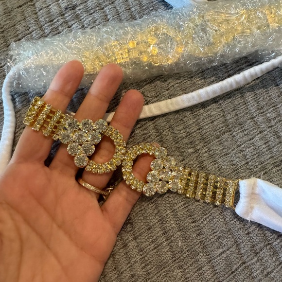 Regina’s Desire Gina Wrap Top - Picture 4 of 4